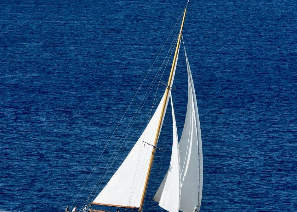 Congratulations to the crew of The Blue Peter – Overall Winner in the Nelson’s Pursuit Race